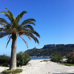  Bed & Breakfast Marina Poetto